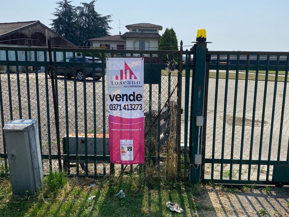 Erhvervsejendom i Settala, Milan - foto 2