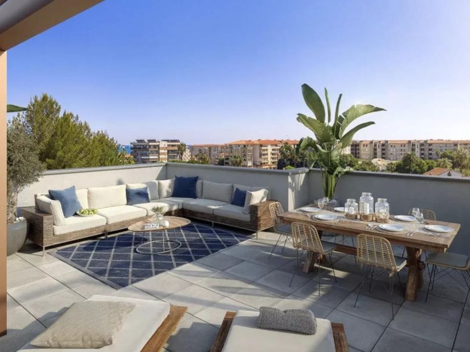Lejlighed i Antibes, Alpes-Maritimes - foto 1