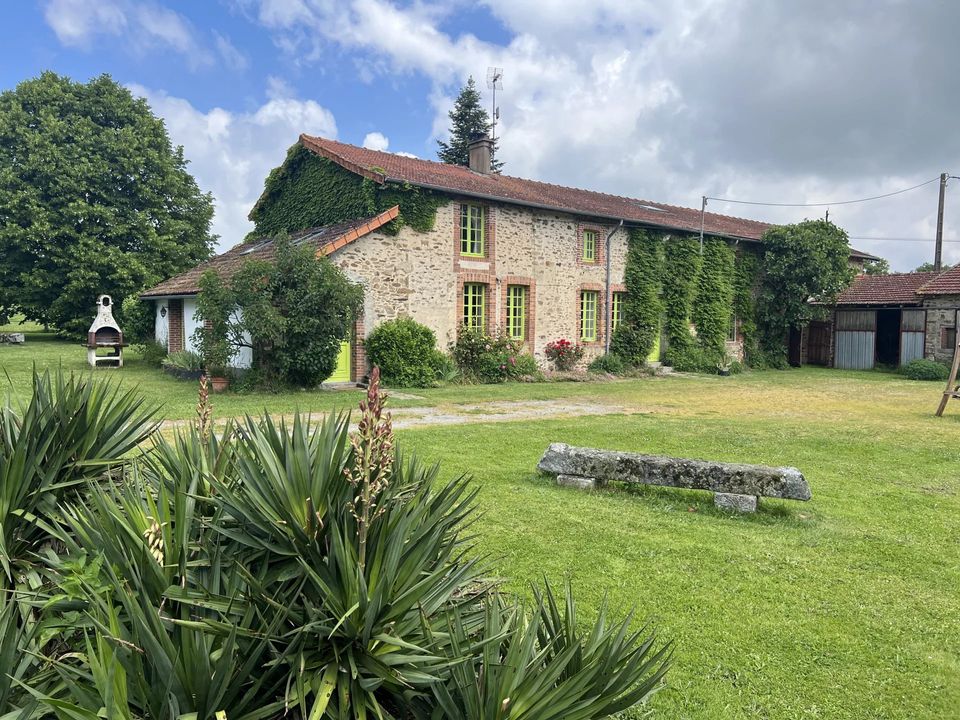 Villa i Bellac, Haute-Vienne - foto 1