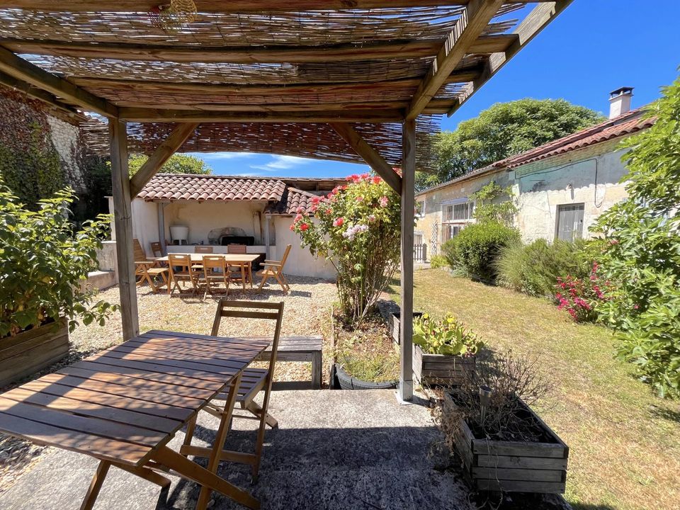Villa i Saint-Privat-Des-Pres, Dordogne - foto 1