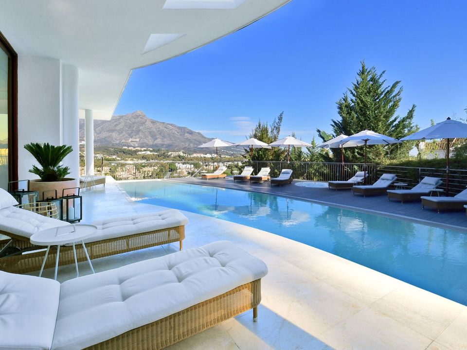 Villa i Nueva Andalucia, Malaga - foto 1