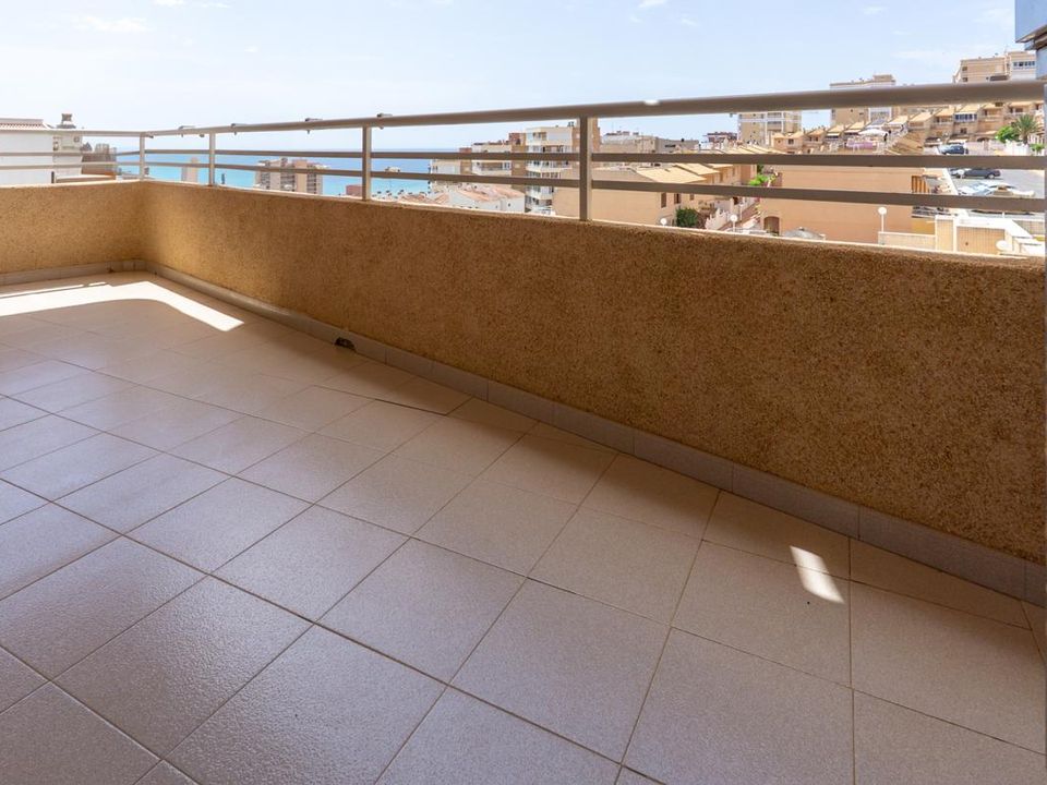 Lejlighed i Los Arenales Del Sol, Alicante - foto 5