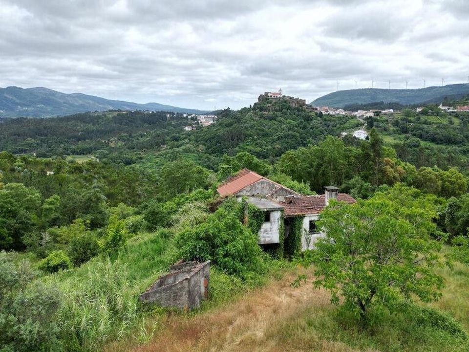 Casa de pueblo en Penela, Coimbra - foto 1