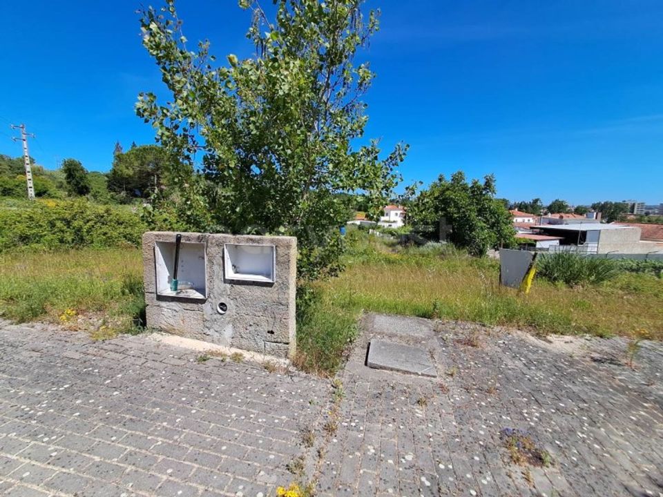 Helårsgrund i Torres Novas, Santarem - foto 1