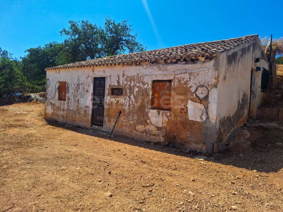 Helårsgrund i Estombar, Faro - foto 4