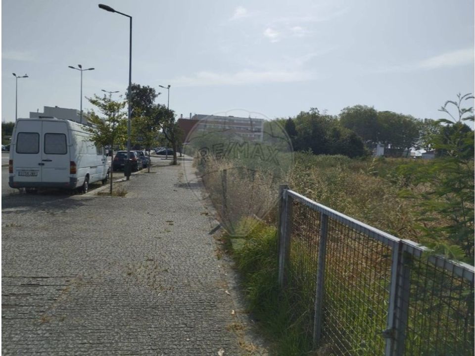 Helårsgrund i Maia, Porto - foto 4