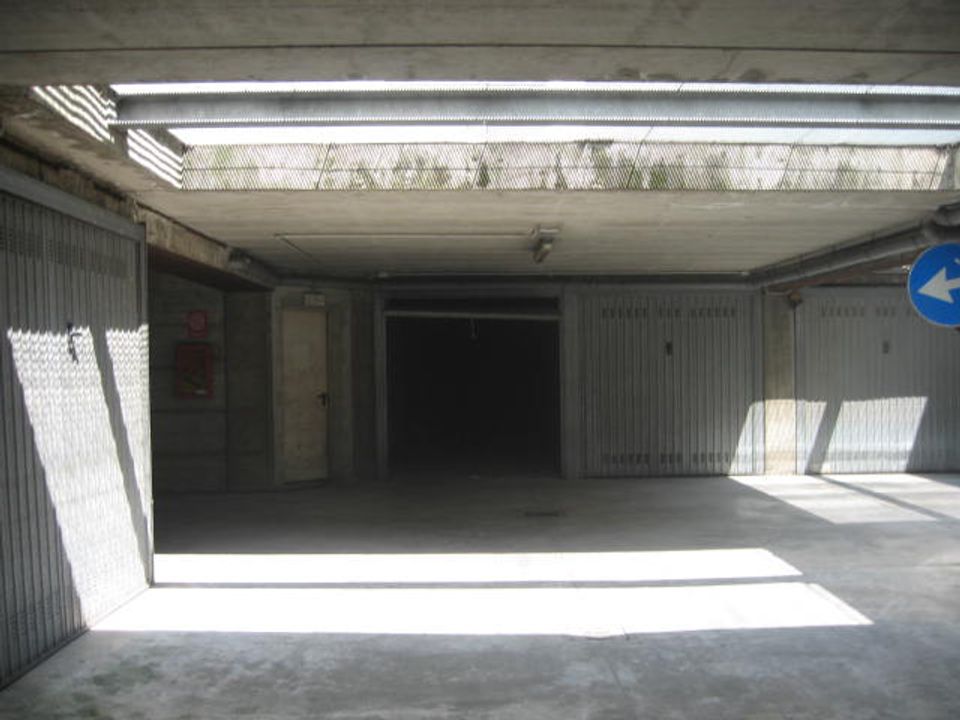 Erhvervsejendom i Parma, Parma - foto 5