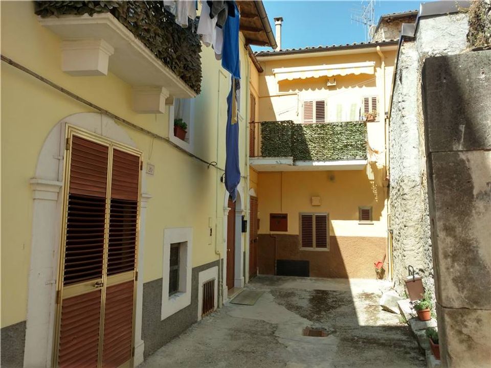 Villa i Sulmona, L'Aquila - foto 1