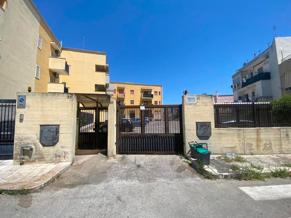Lejlighed i Bari, Bari - foto 2