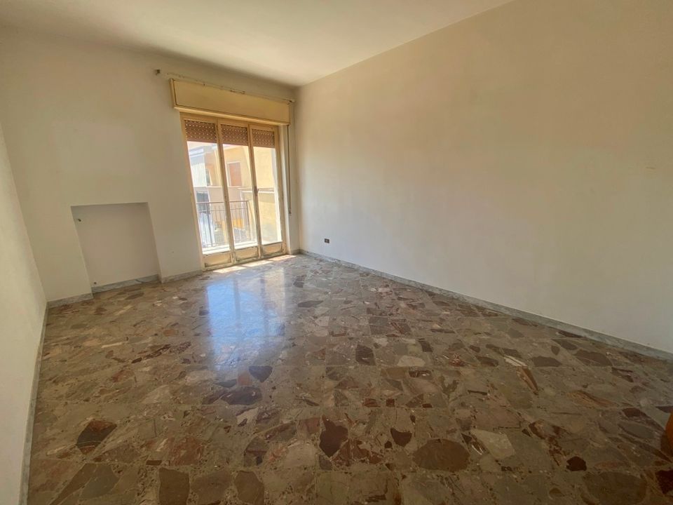 Lejlighed i Bari, Bari - foto 3
