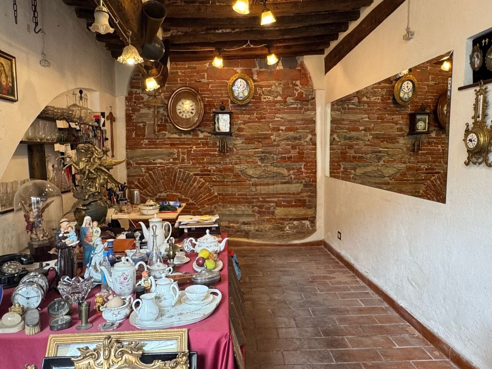 Erhvervsejendom i Lucca, Lucca - foto 2