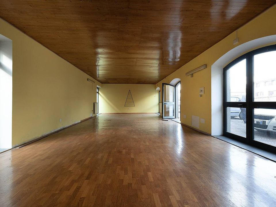 Erhvervsejendom i Vetralla, Viterbo - foto 1