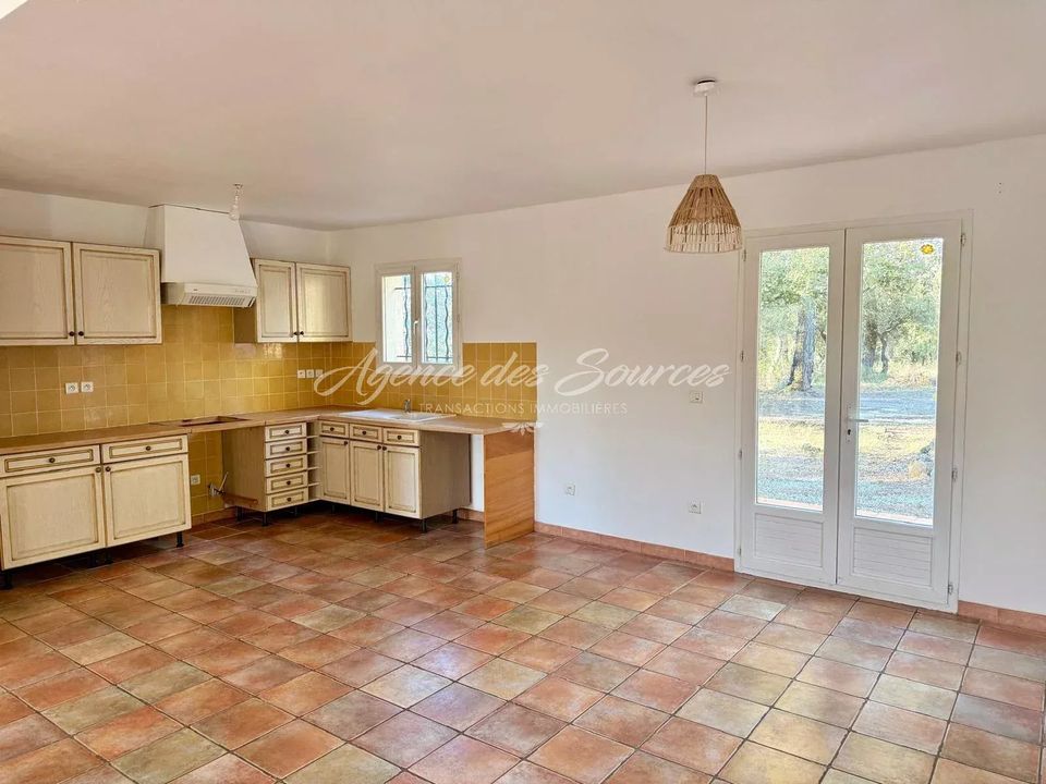 Villa i Saint-Maximin-la-Sainte-Baume, Var - foto 3