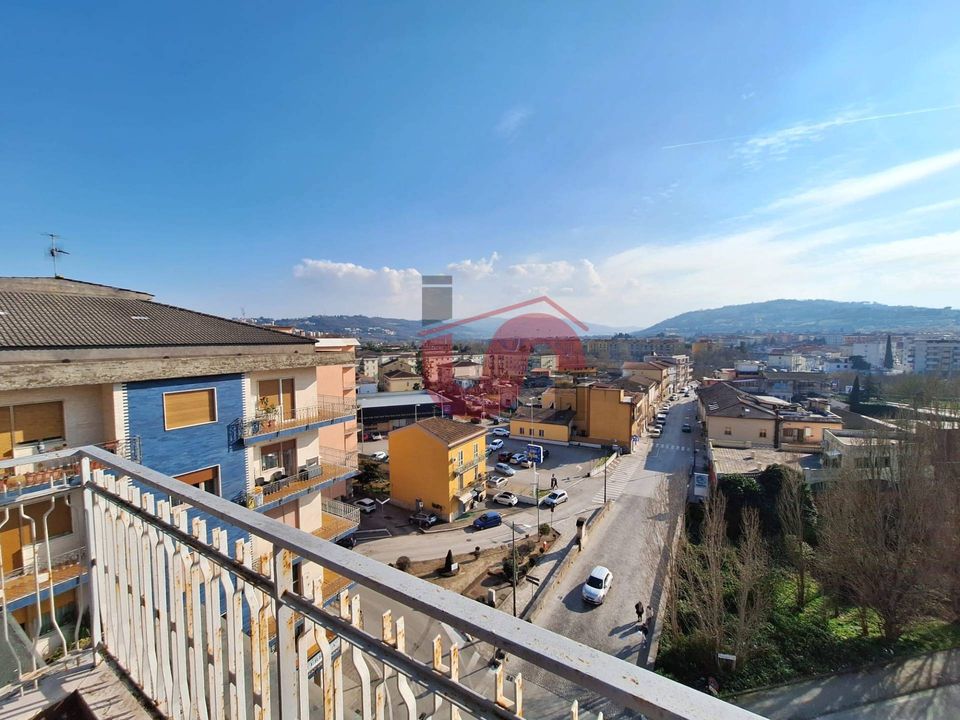 Lejlighed i Benevento, Benevento - foto 1