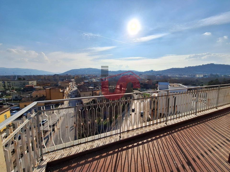 Lejlighed i Benevento, Benevento - foto 2