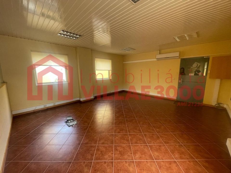 Erhvervsejendom i Peso da Regua, Vila Real - foto 2
