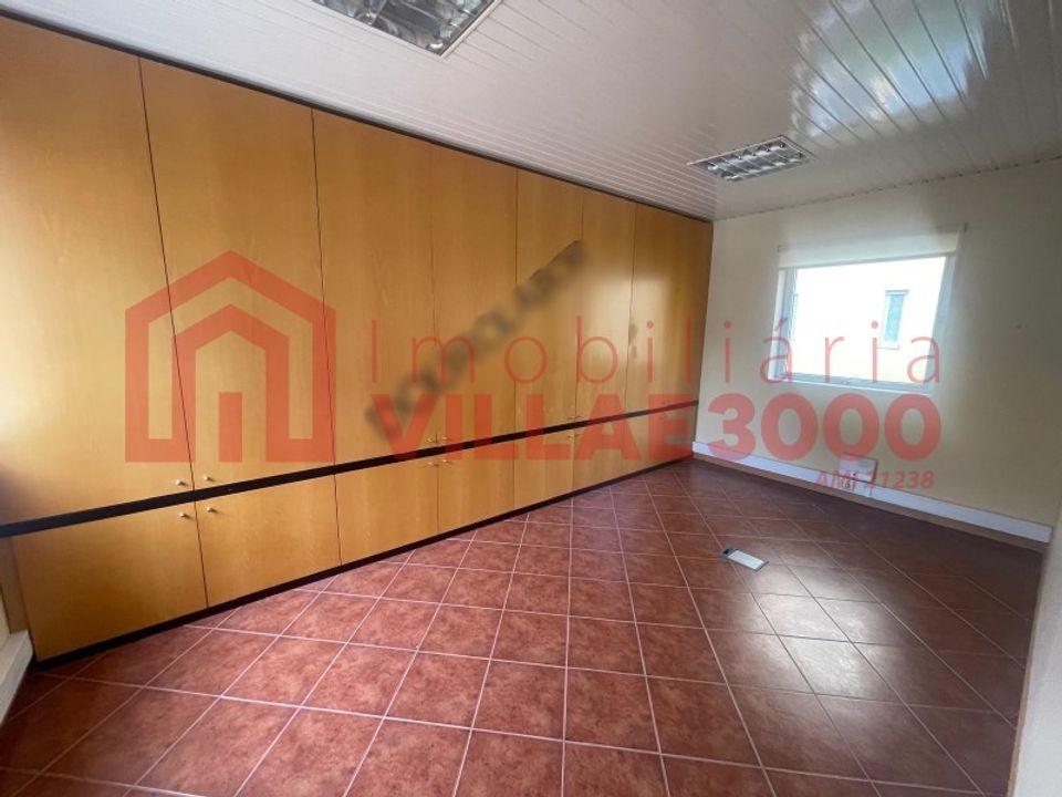 Erhvervsejendom i Peso da Regua, Vila Real - foto 4
