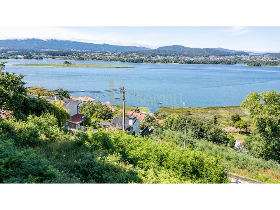 Helårsgrund i Caminha, Viana do Castelo - foto 1