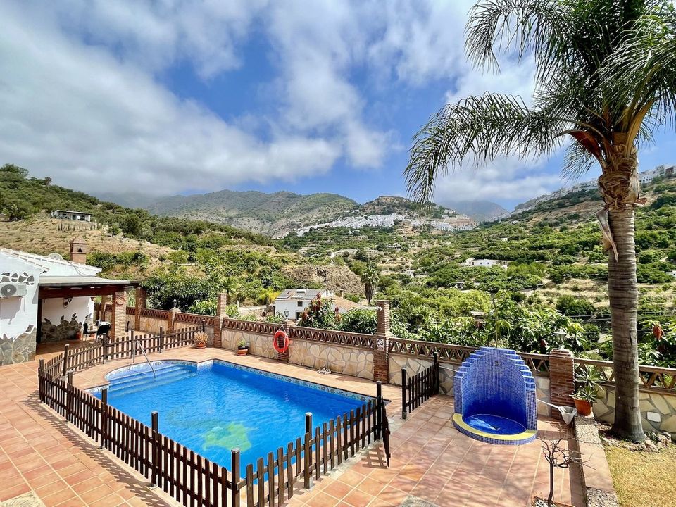 Villa i Frigiliana, Malaga - foto 1