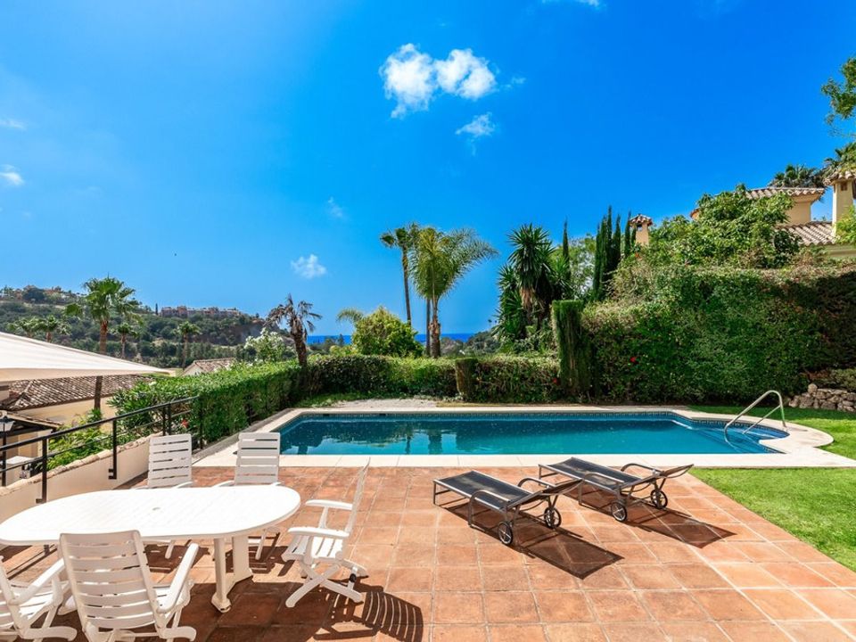 Villa a Los Arqueros, Malaga - foto 1