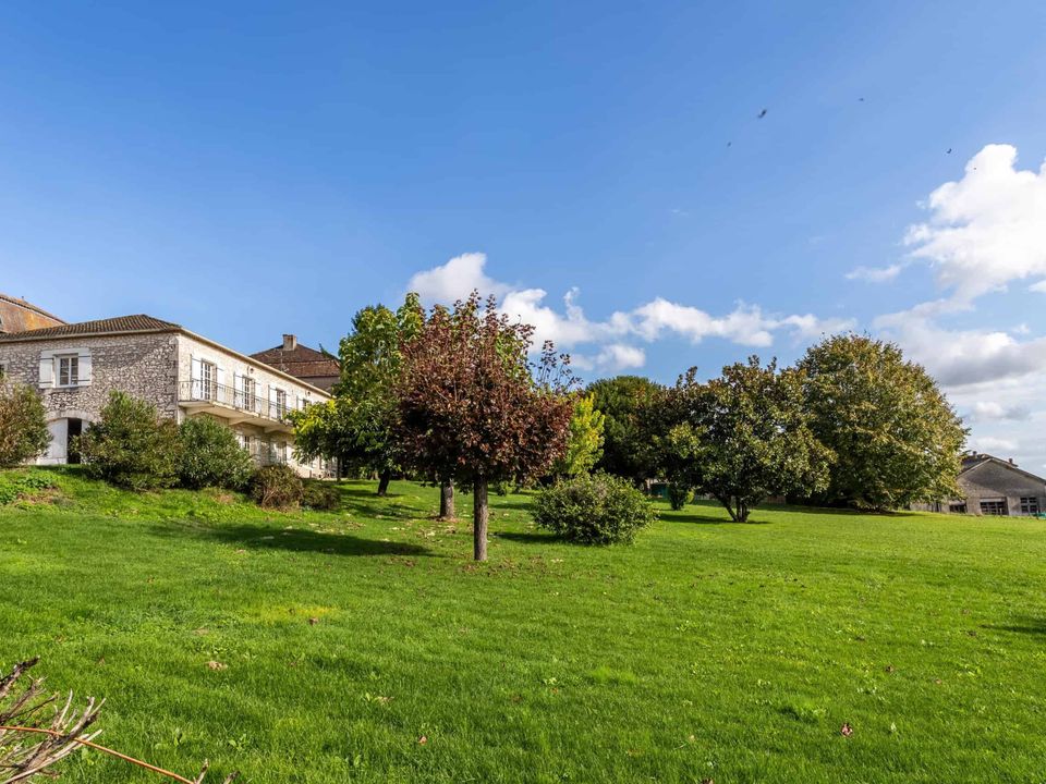 Villa i Monflanquin, Lot-et-Garonne - foto 2