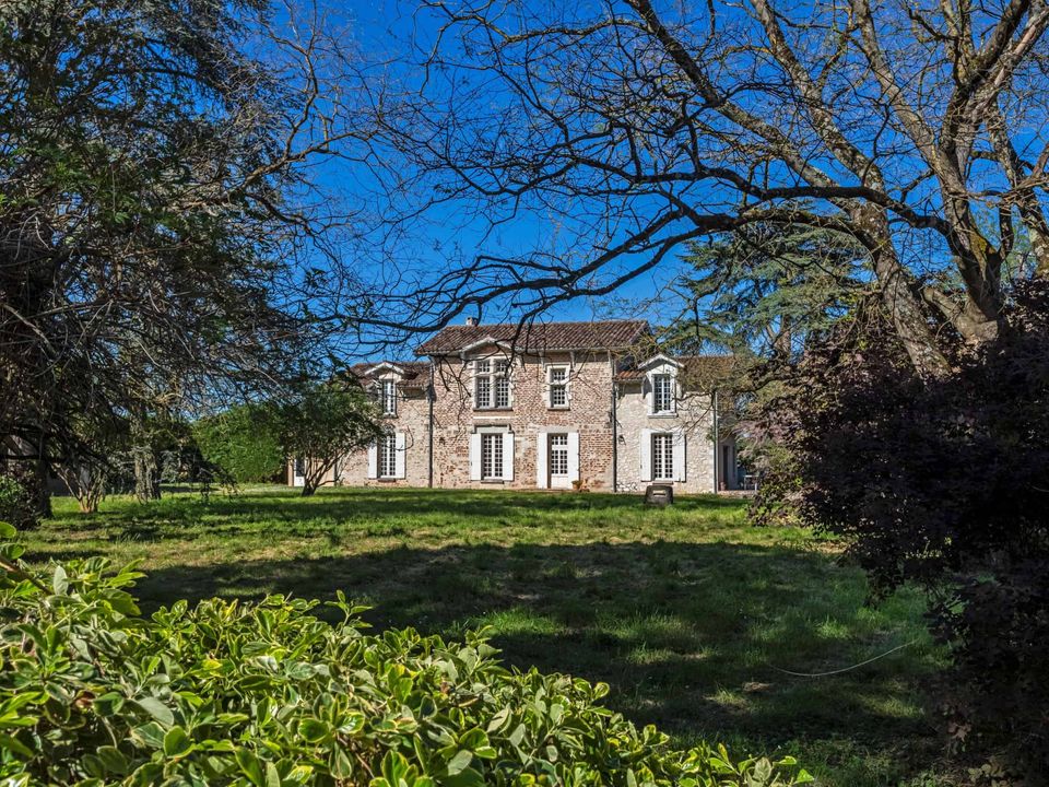 Villa i Saint-Sylvestre-sur-Lot, Lot-et-Garonne - foto 1