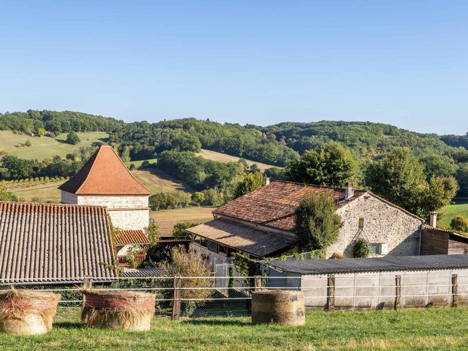 Villa i Saint-Antoine-de-Ficalba, Lot-et-Garonne - foto 1