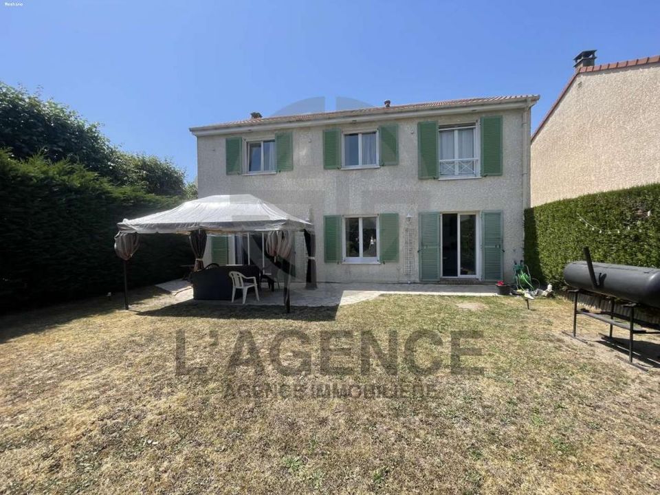 Bungalow i Courtry, Seine-et-Marne - foto 1