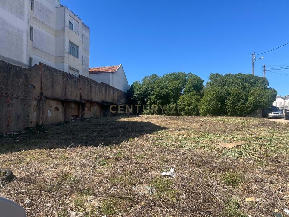 Helårsgrund i Santa Iria de Azoia, Lisbon - foto 4