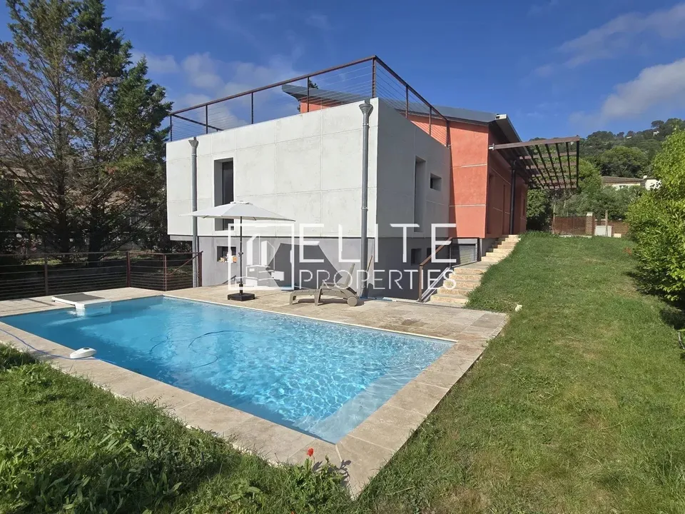 Villa i Mouans-Sartoux, Alpes-Maritimes - foto 1