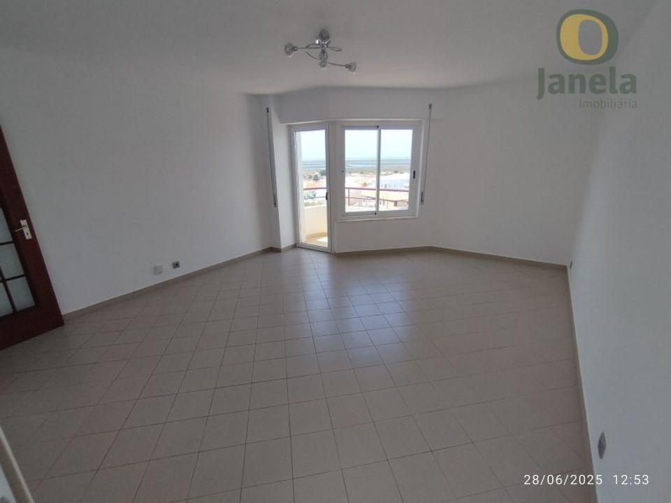 Apartment in Faro, Faro - photo 1