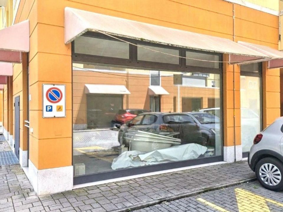 Erhvervsejendom i Chiampo, Vicenza - foto 2