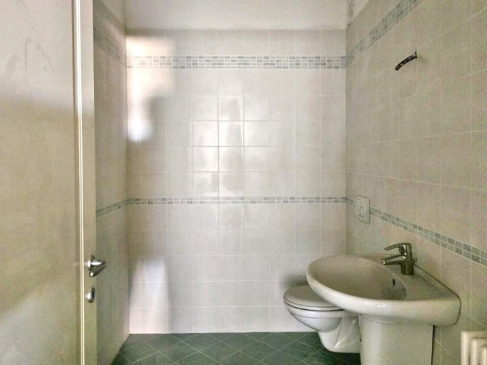 Erhvervsejendom i Chiampo, Vicenza - foto 4