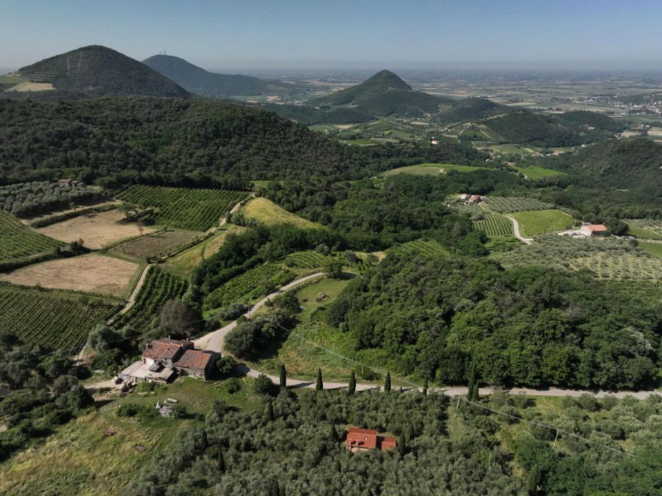 Helårsgrund i Cinto Euganeo, Padua - foto 1