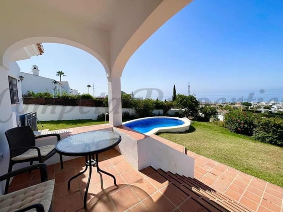 Villa i Nerja, Malaga - foto 2