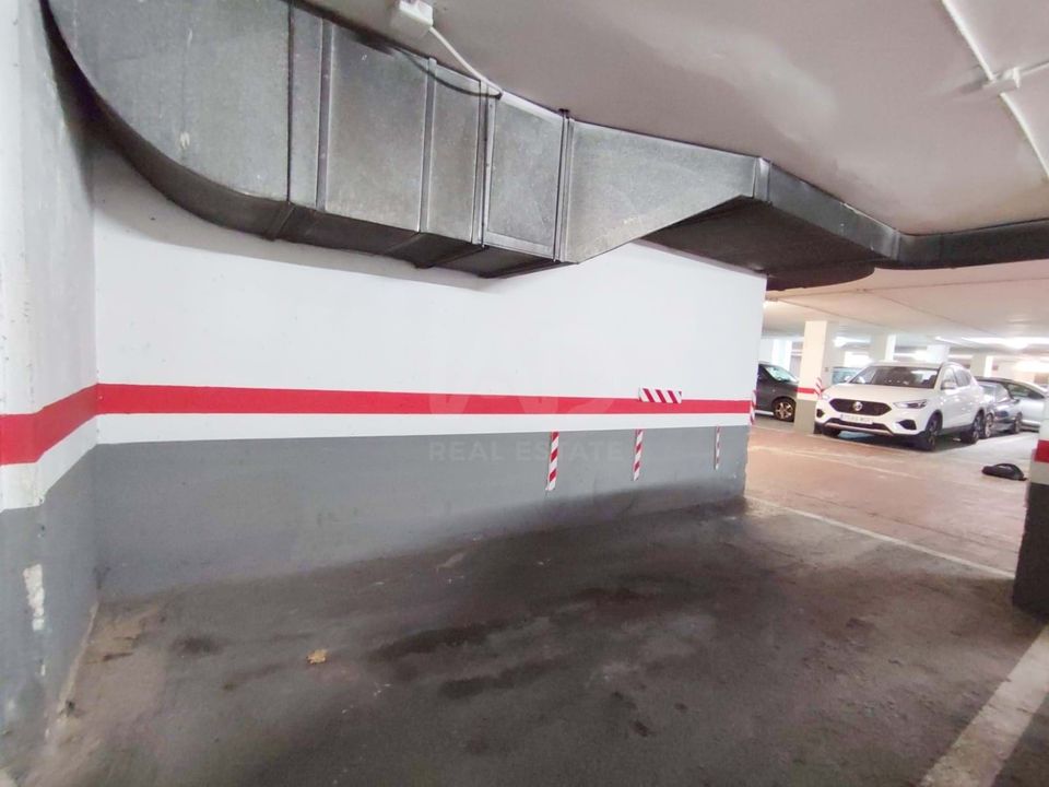 Garage i Barcelona, Barcelona - foto 1