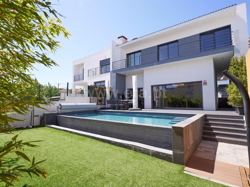 Landsbyhus i Loures, Lisbon - foto 1