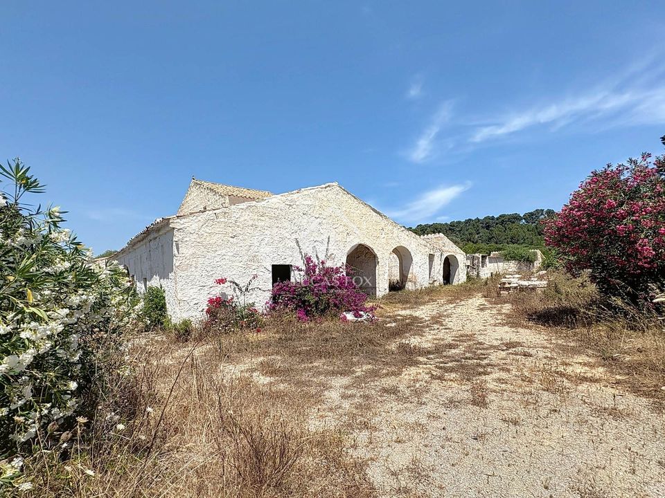 Landejendom i Es Mercadal, Menorca - foto 1