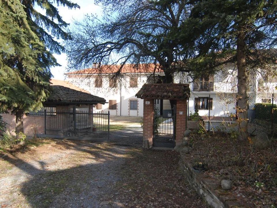 Villa i Roddino, Cuneo - foto 1