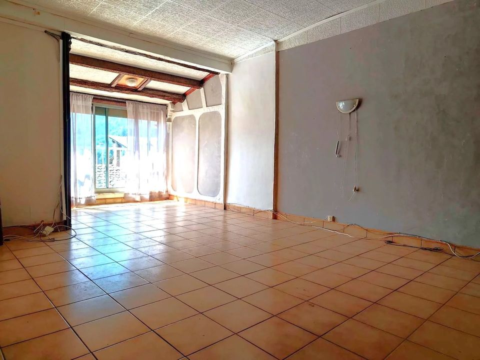 Lejlighed i Puget-Théniers, Alpes-Maritimes - foto 1