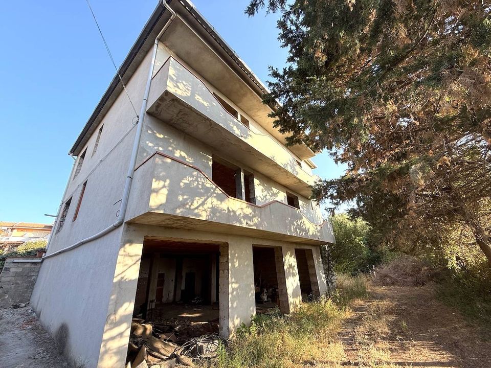 Erhvervsejendom i Badesi, Olbia Tempio - foto 2