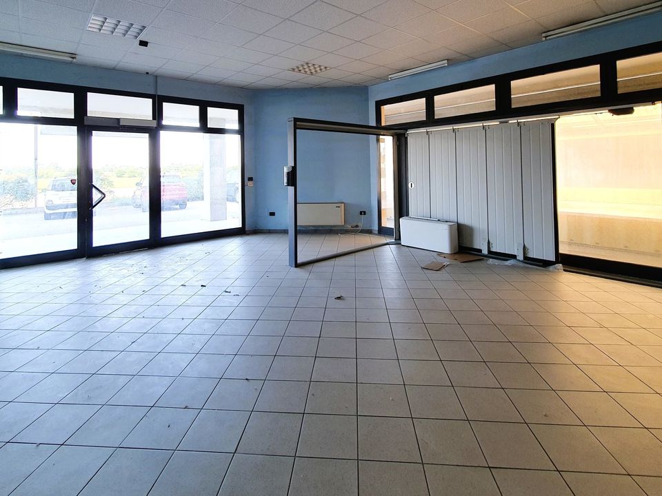 Erhvervsejendom i Marmirolo, Mantua - foto 5
