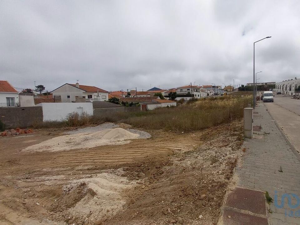 Helårsgrund i Peniche, Leiria - foto 1