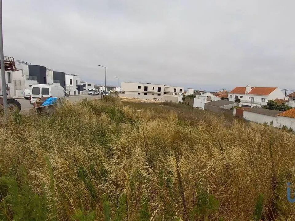 Helårsgrund i Peniche, Leiria - foto 2