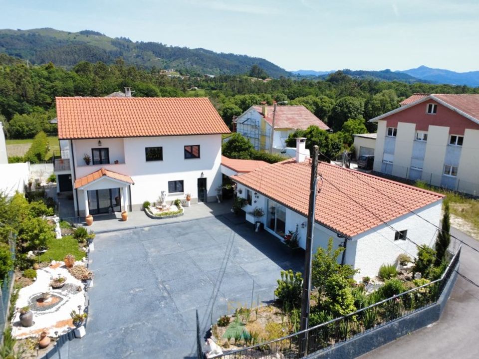 Villa a Arcos de Valdevez, Viana do Castelo - foto 2