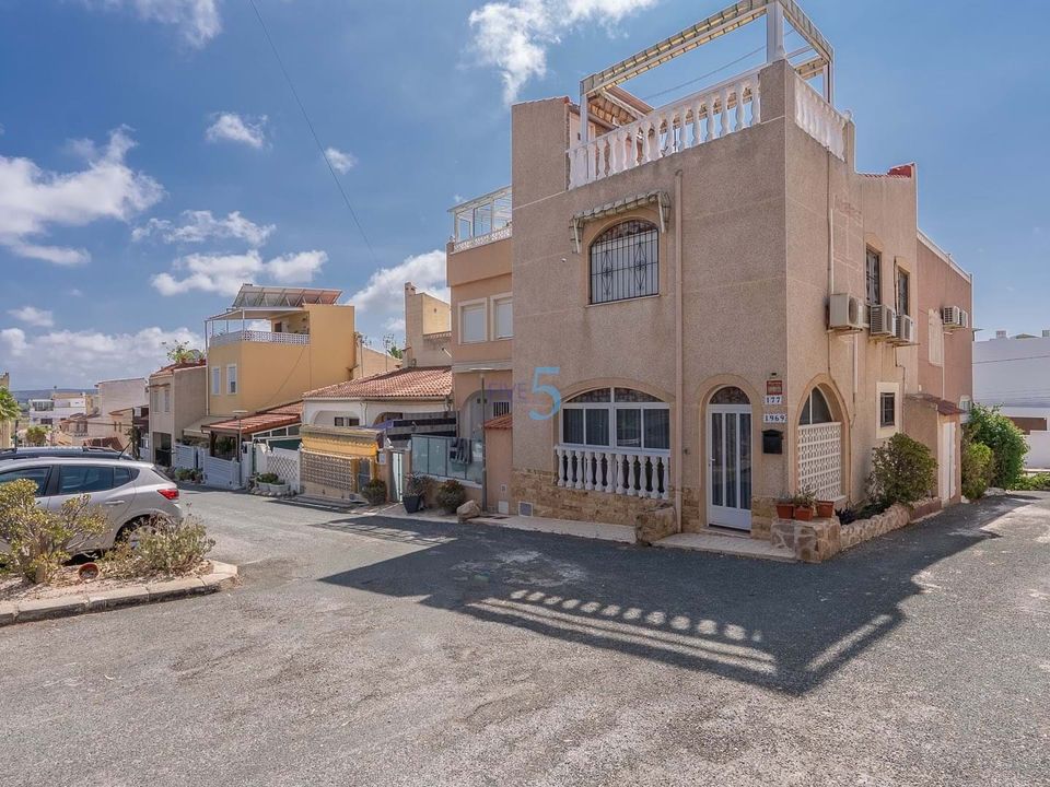 Byhus i La Marina, Alicante - foto 1