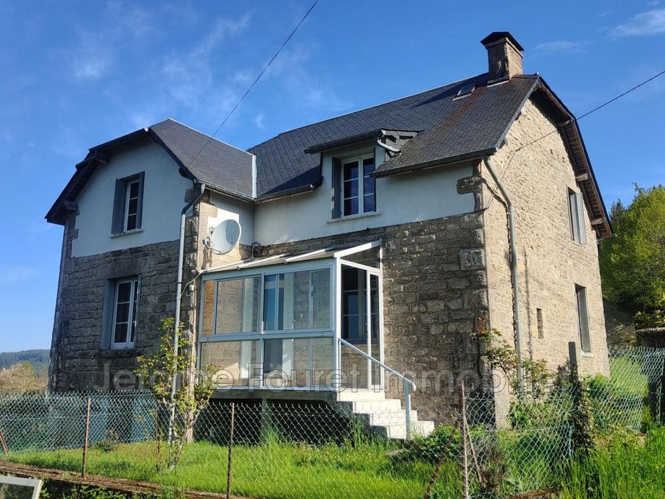 Landejendom i Saint-Yrieix-le-Déjalat, Correze - foto 1