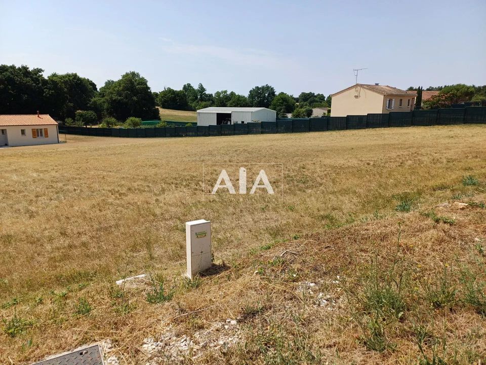 Helårsgrund i Barro, Charente - foto 2