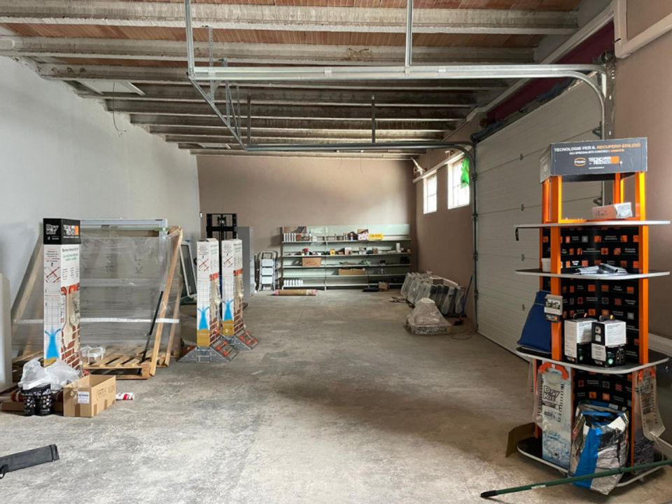 Erhvervsejendom i Calcinato, Brescia - foto 3
