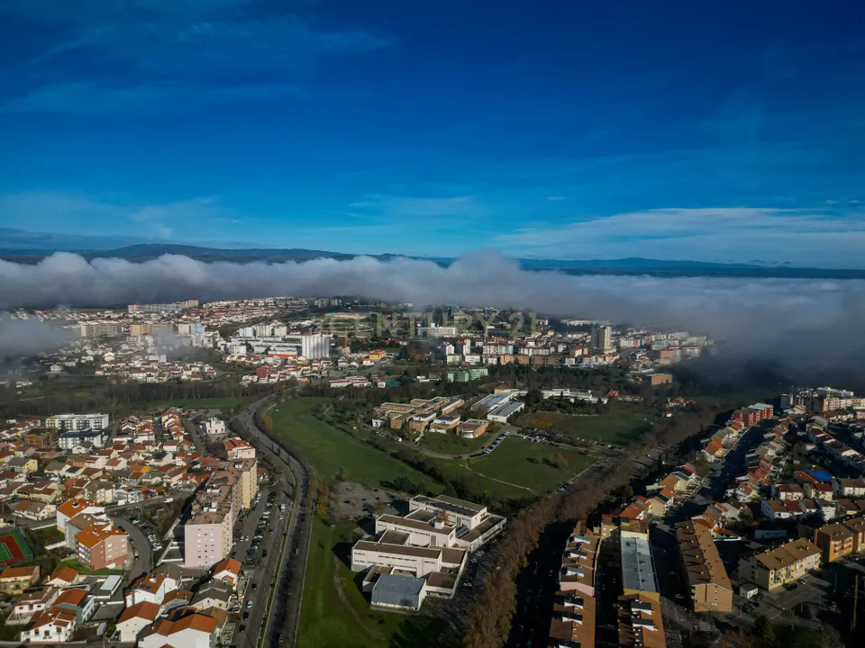 Helårsgrund i Braganca, Braganca - foto 5